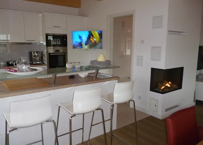 Ostsee-wellnesslandhaus Mit Sauna, Jacuzzi, Innenwhirlpool Groß Schwansee